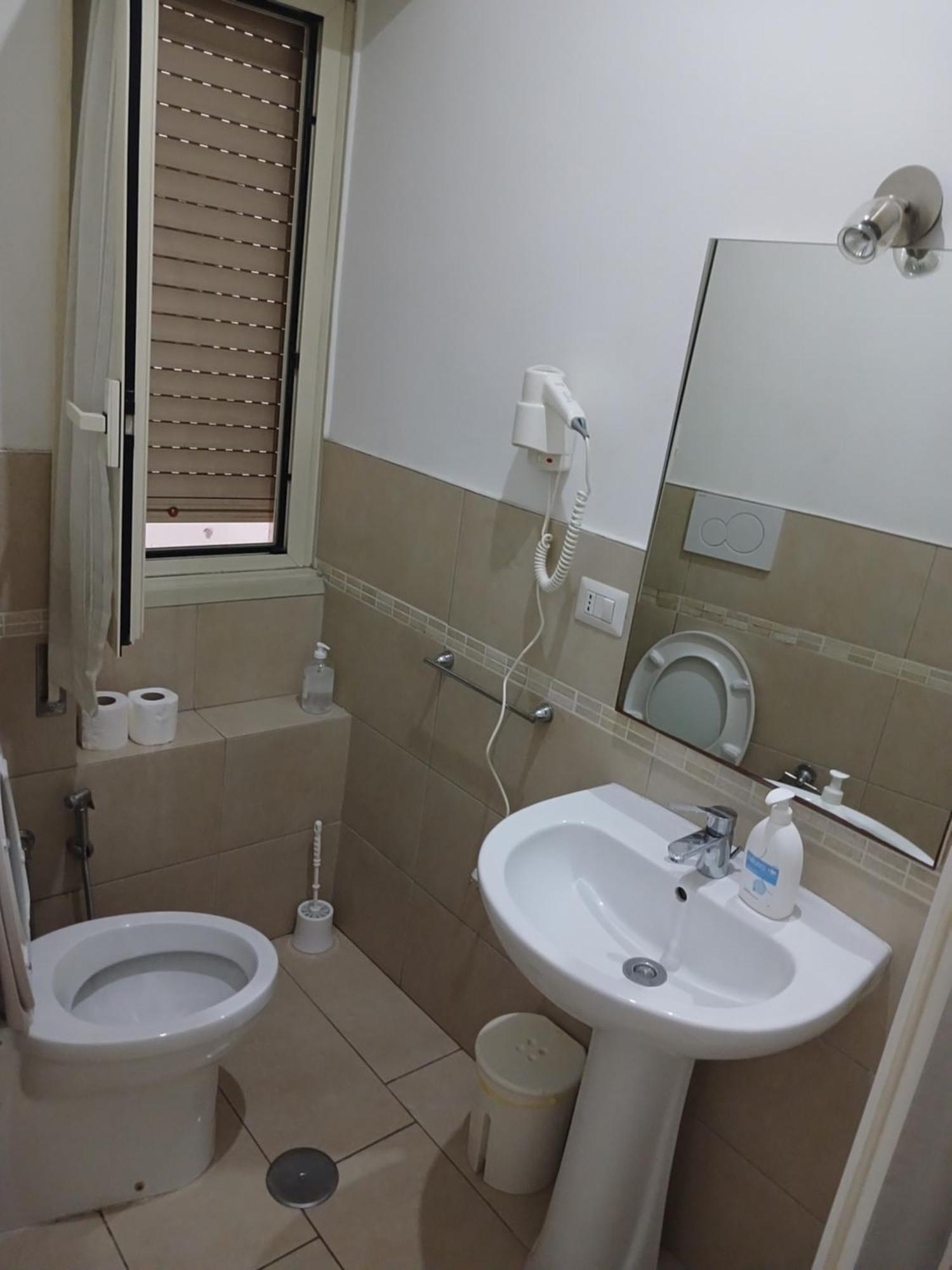 Guest House San Pietro ローマ エクステリア 写真